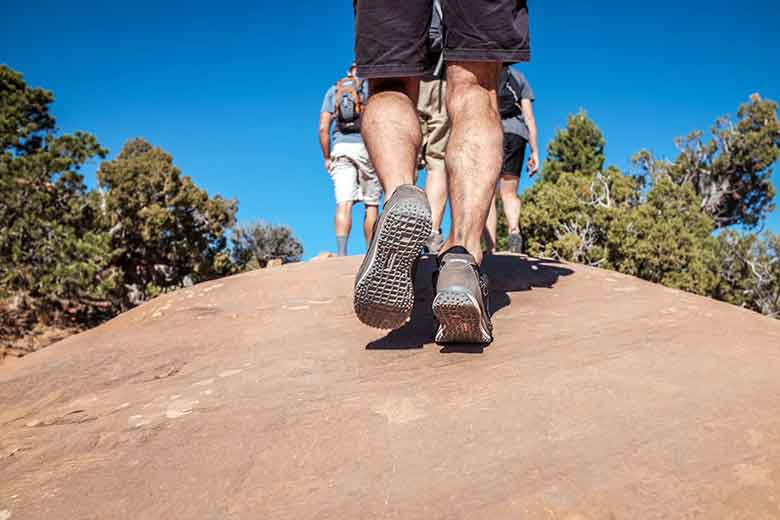 Comment choisir la taille de ses chaussures de randonnée | Objectif Plein  Air