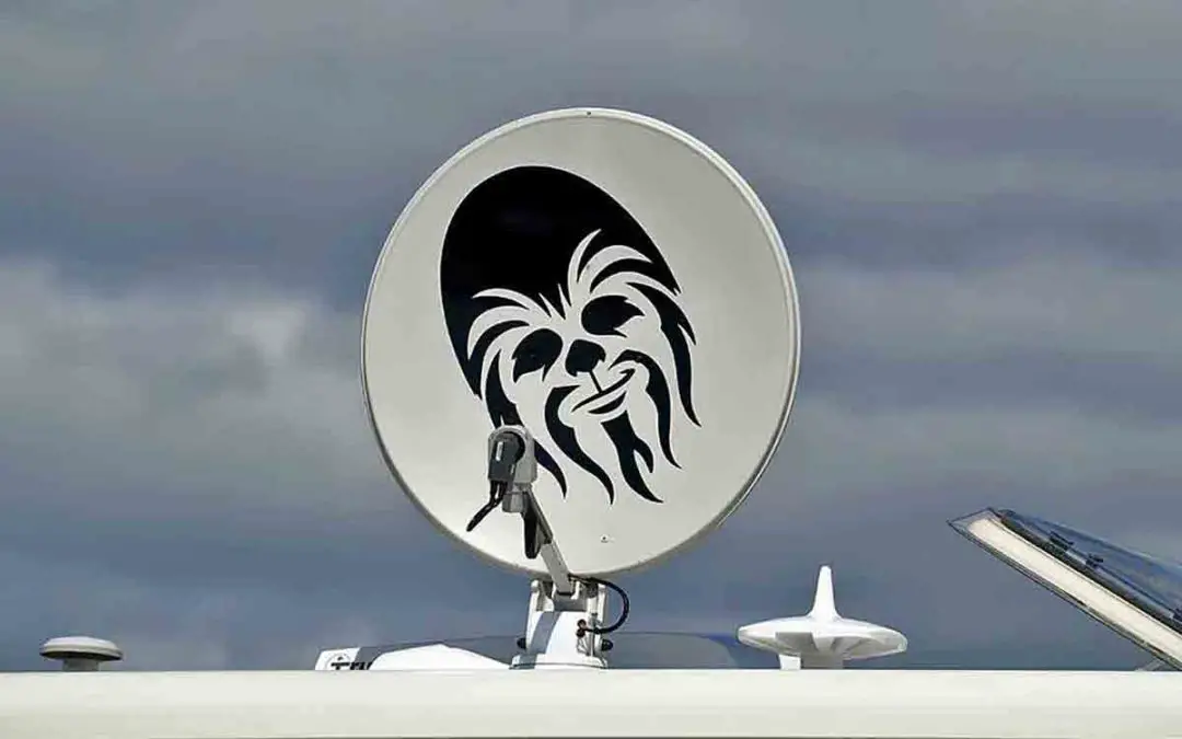 Quelle antenne satellite choisir pour camping car