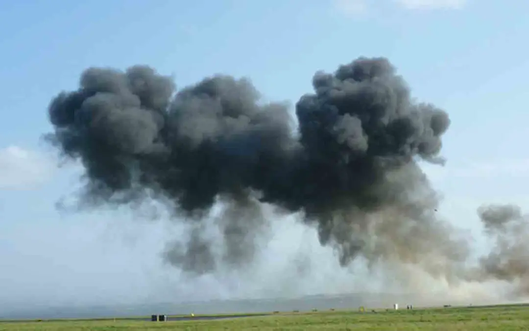 Pourquoi mon camping car fume noir? Réponses et solutions