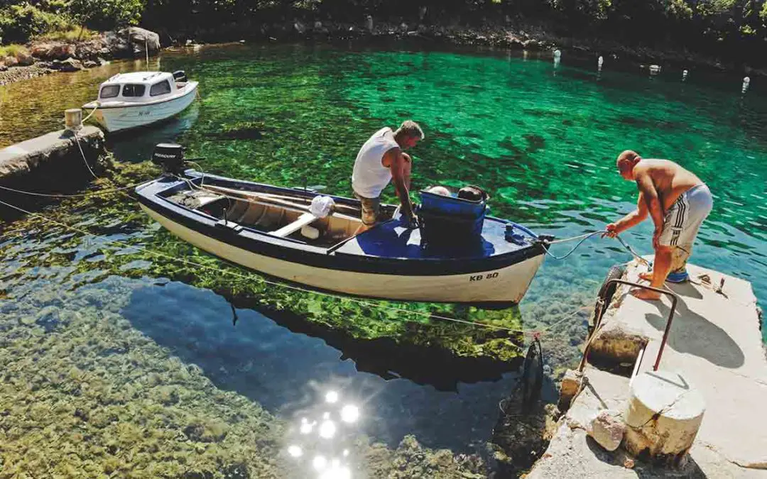 Comment  stabiliser une barque de pêche, voici les solutions les plus simples