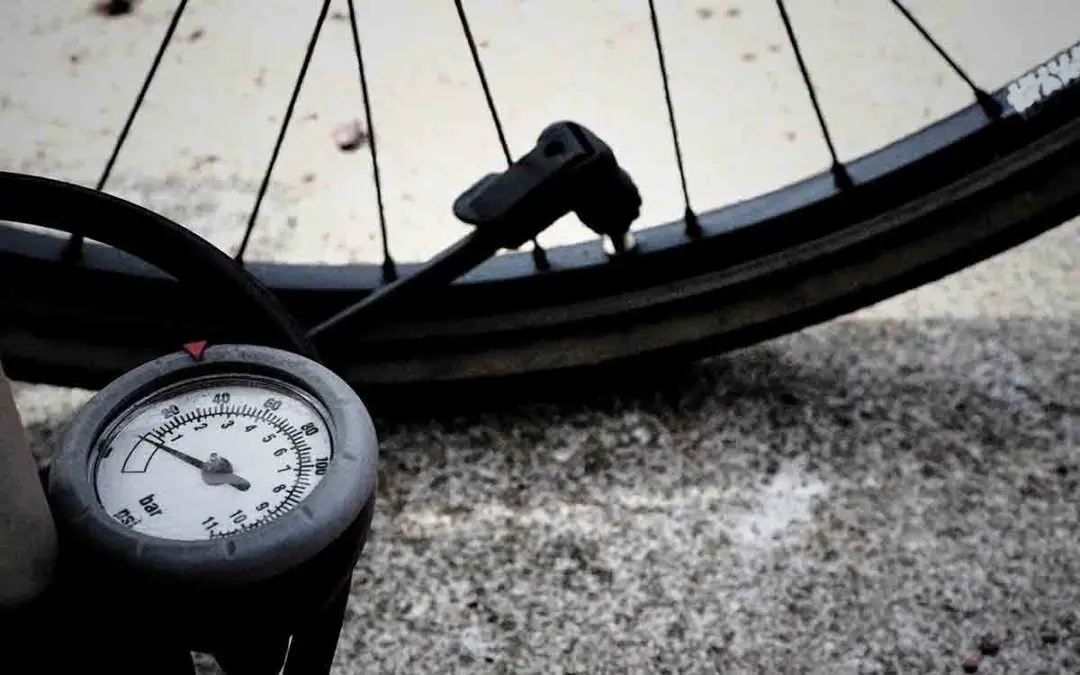 Pourquoi les pneus de vélo se dégonflent